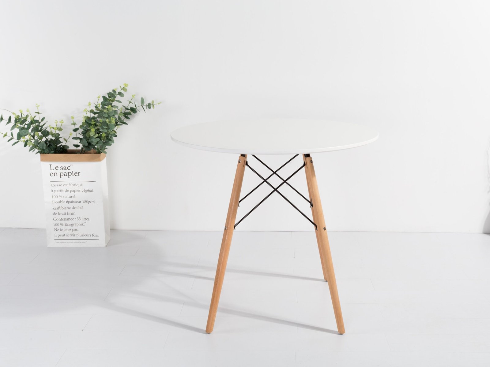 Round Wooden Leg Table - 4 Seater - VC4003 - Image 3